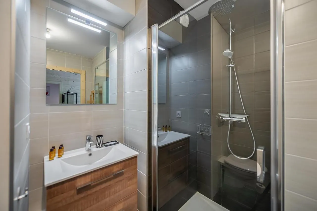 Perle De Savoie - Apt C706 - Bo Immobilier - Chatel - Chatel Multipass Ete 2025 En Option Au Tarif De 3Euros Par Jour Et Par Personne 0*,